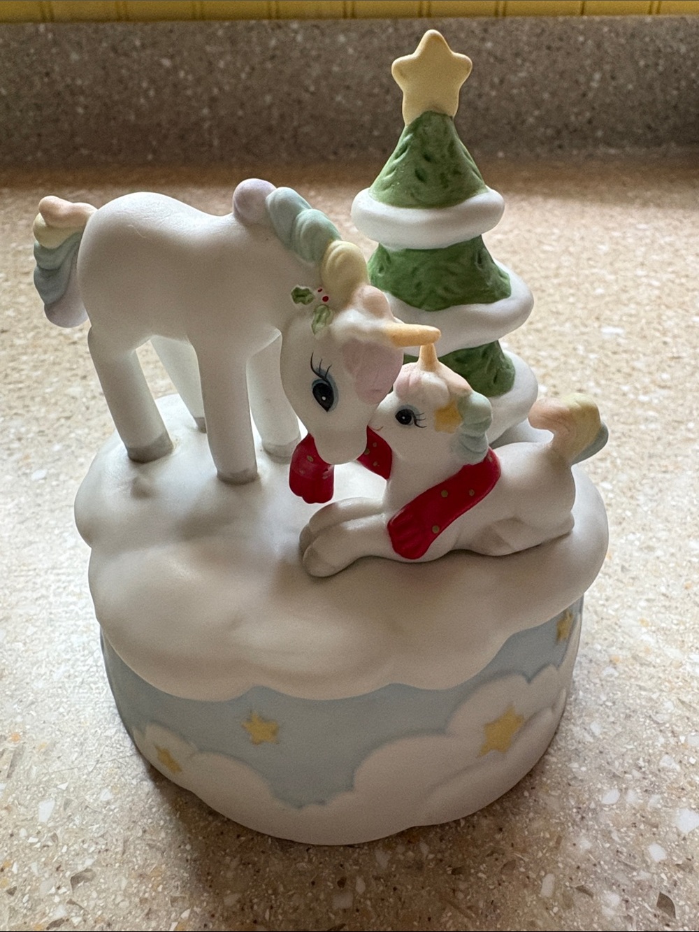Rare Collectible Vintage Holiday Musical Unicorns “In Rainbow Forest” by Enesco